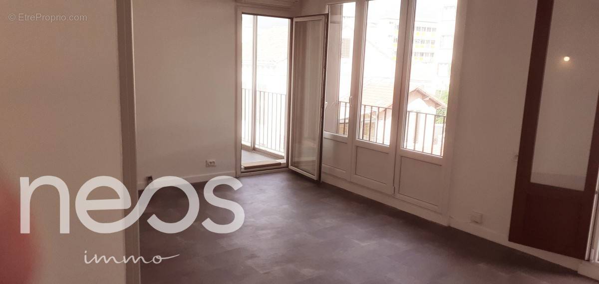 Appartement à MARSEILLE-10E