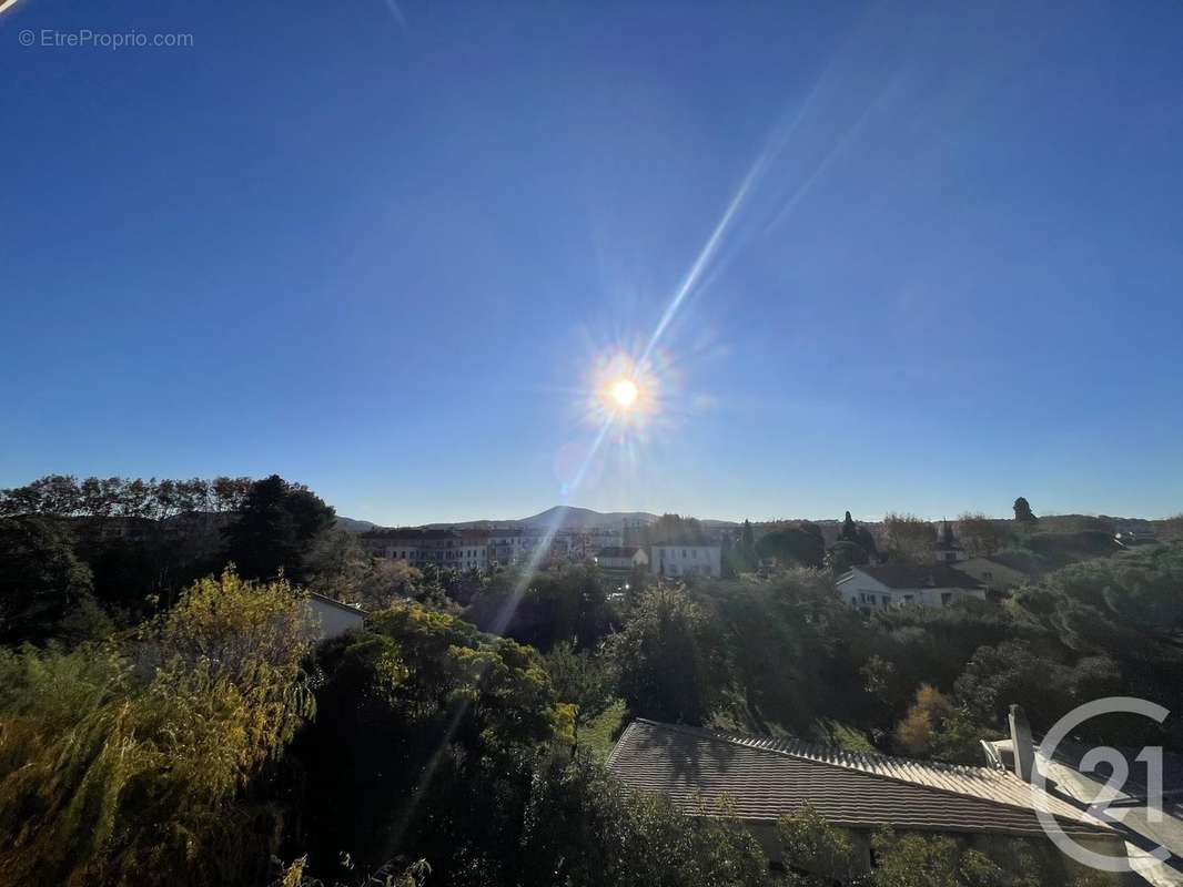 Appartement à LA GARDE