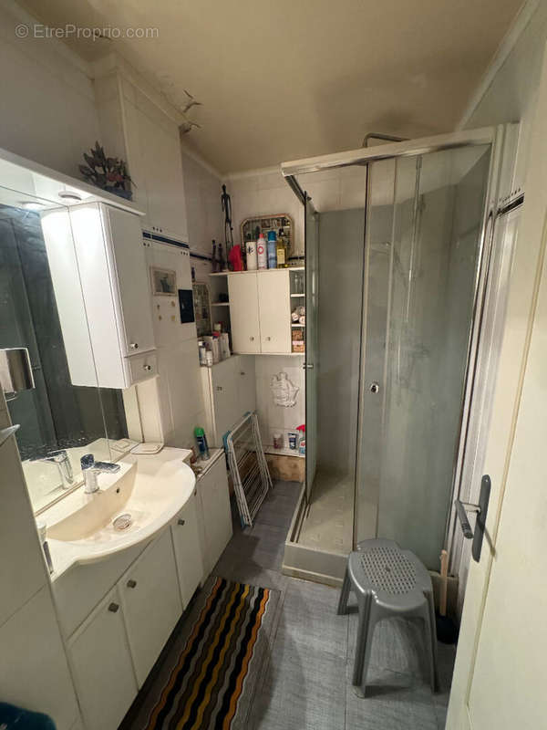 Appartement à PARIS-19E