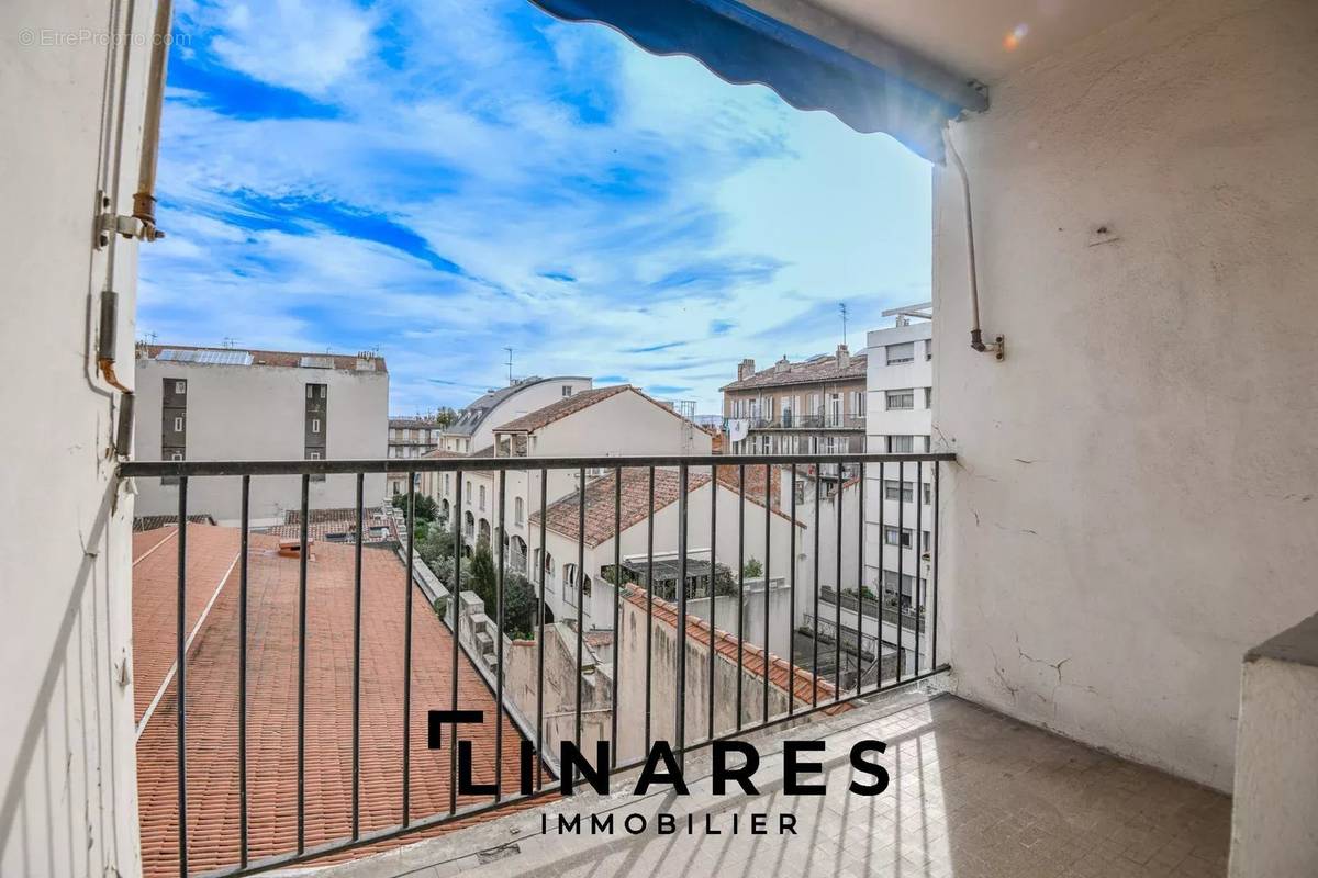 Appartement à MARSEILLE-1E