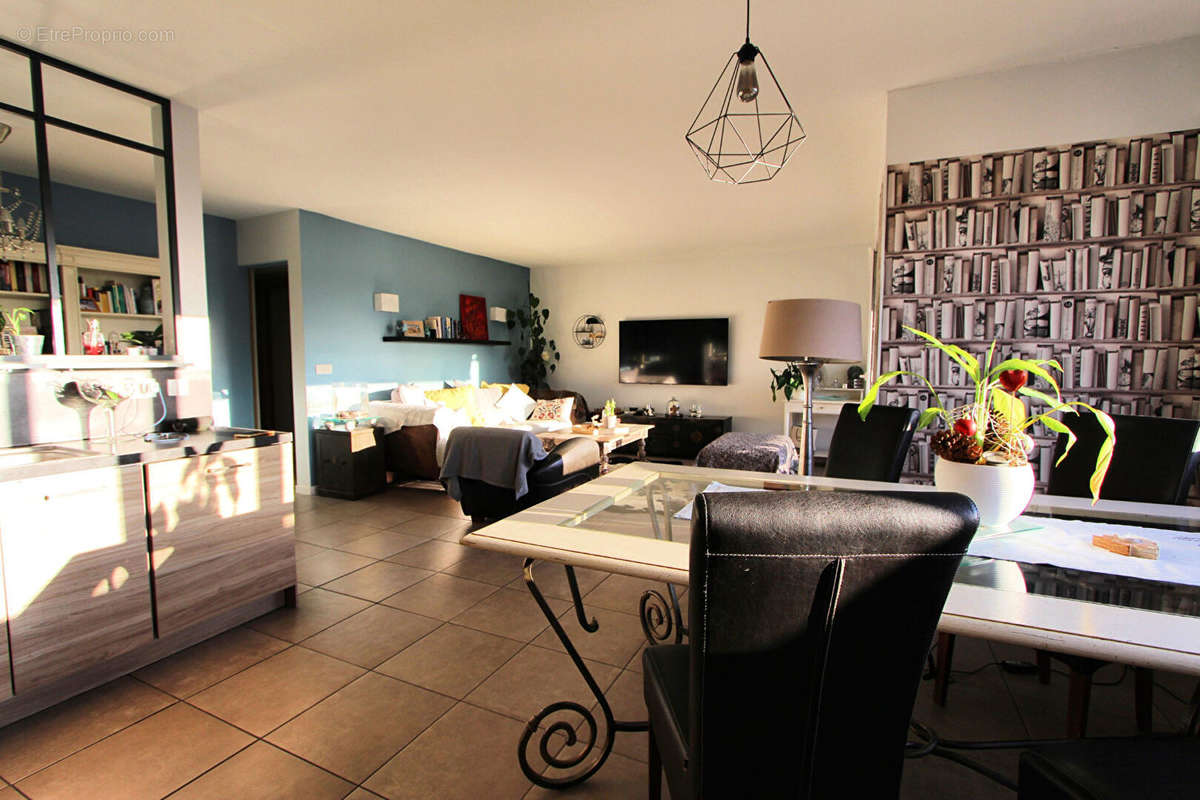 Appartement à ALBERTVILLE