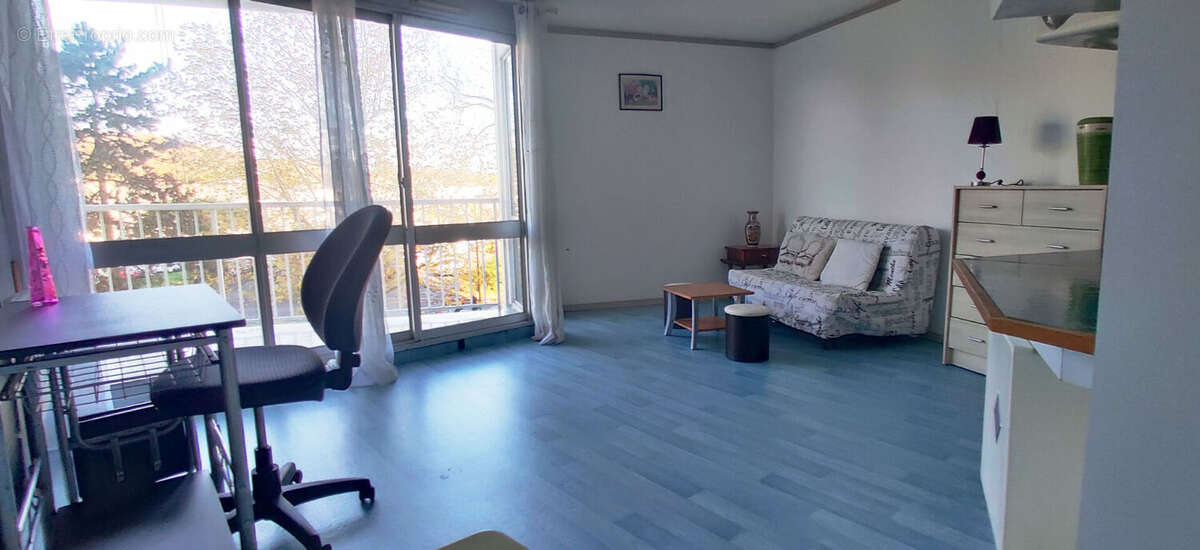 Appartement à CHAMBRAY-LES-TOURS