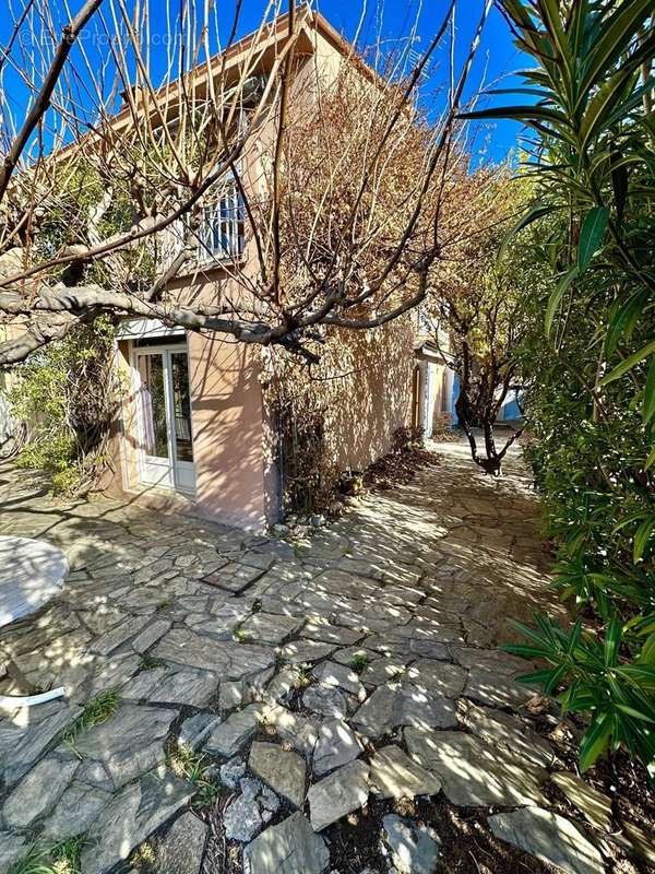 Maison à BAGES