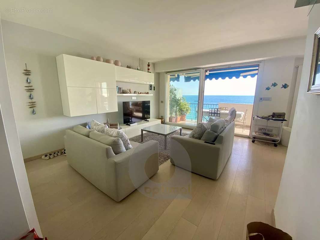 Appartement à MENTON