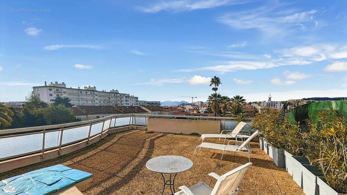 Appartement à CANNES