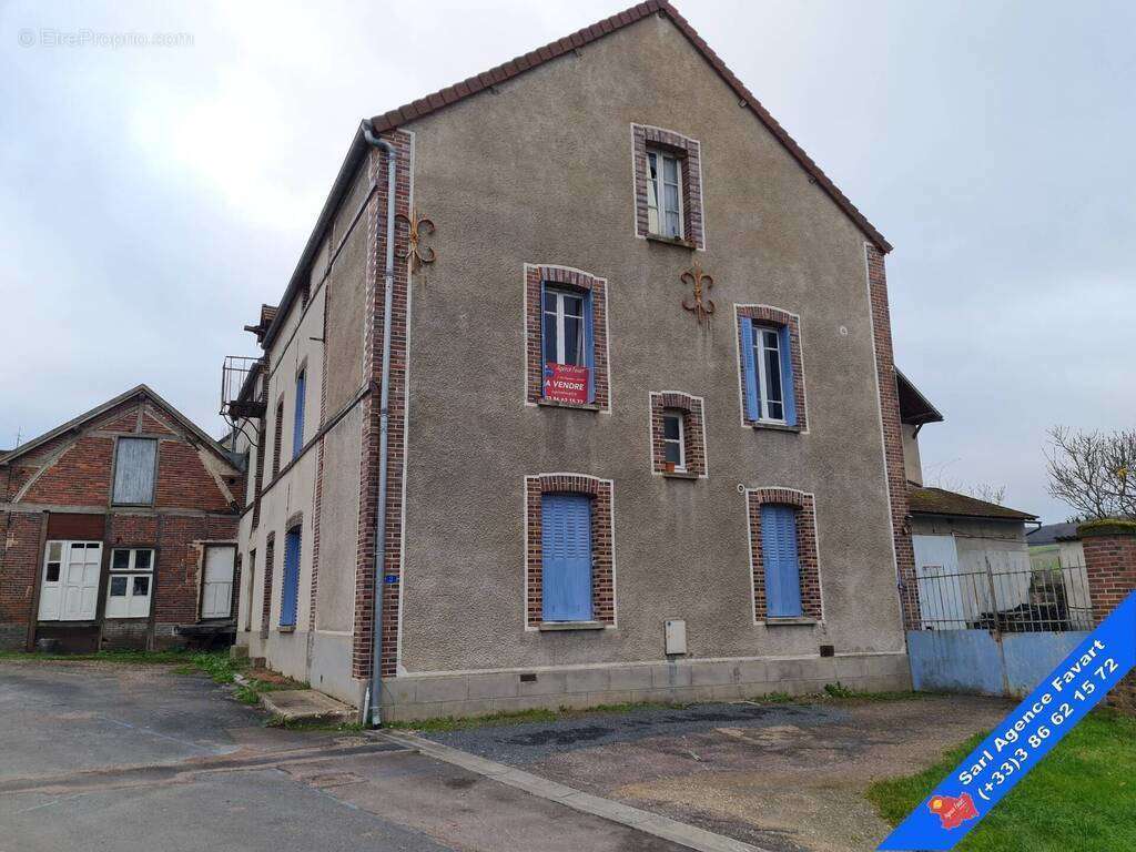 Maison à ROUSSON