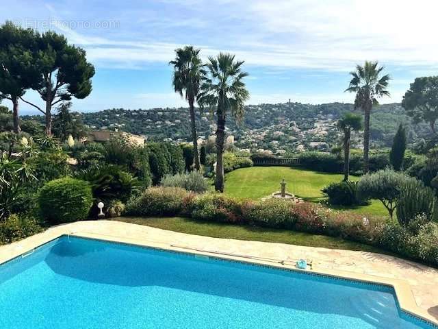 Maison à CANNES