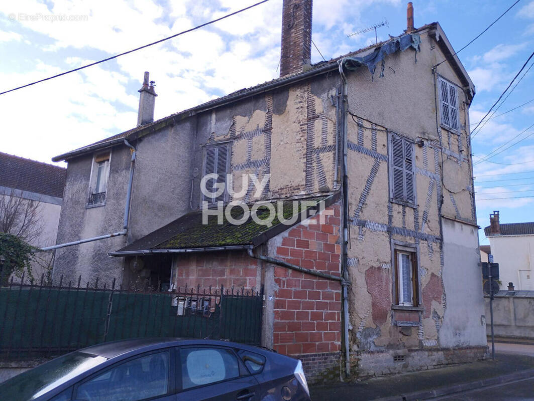 Maison à TROYES