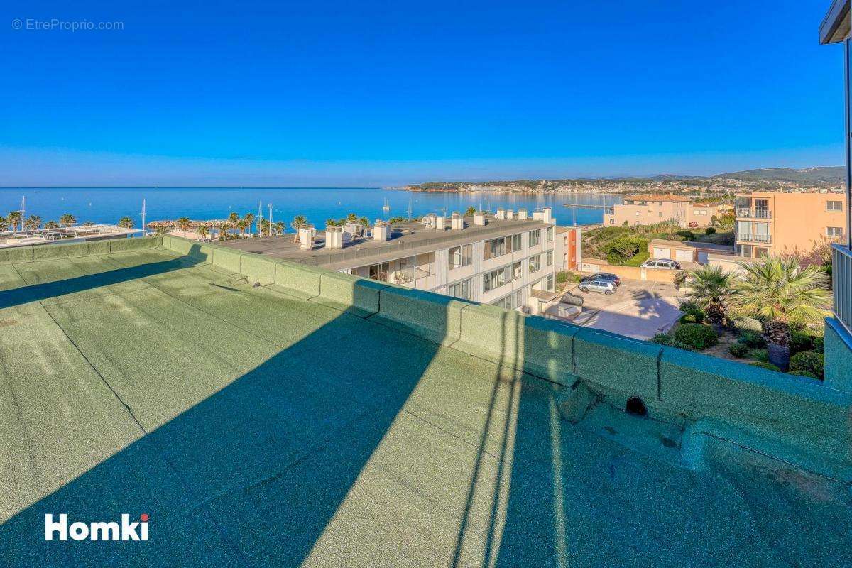 Appartement à SIX-FOURS-LES-PLAGES