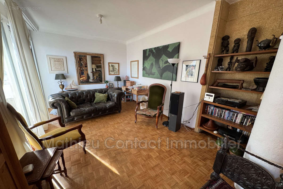 Appartement à NIMES