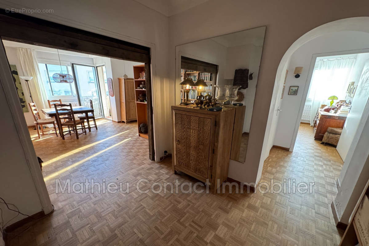 Appartement à NIMES