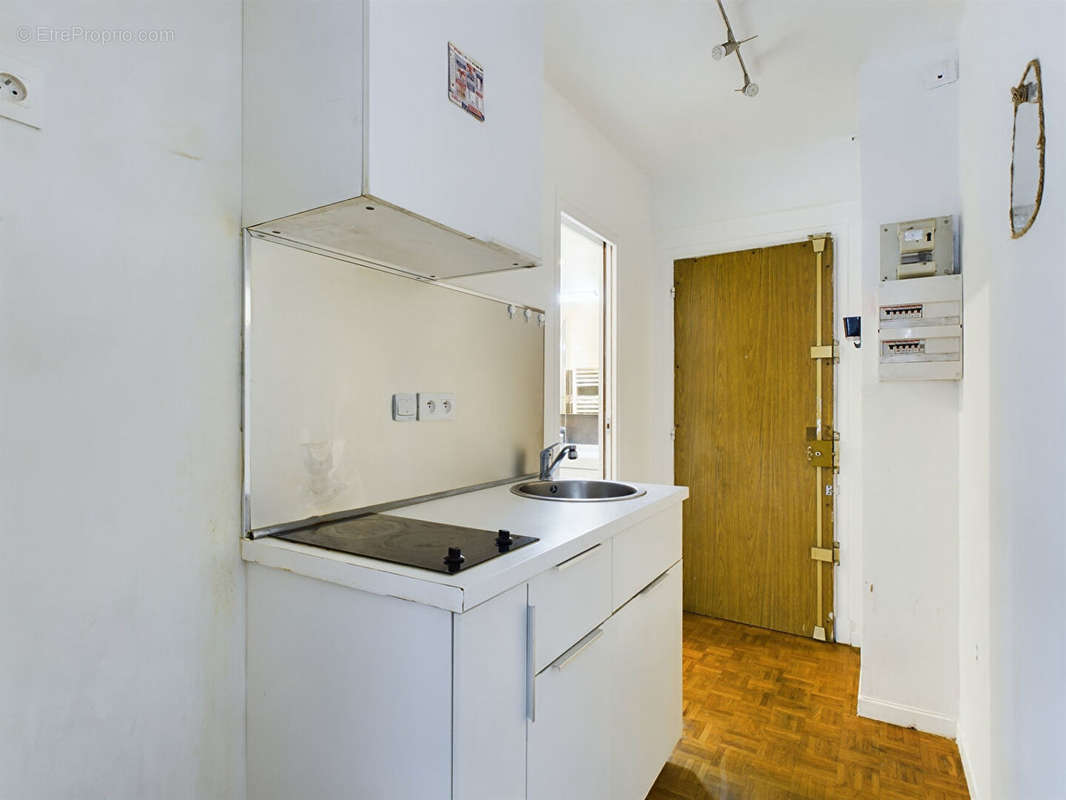 Appartement à PARIS-20E