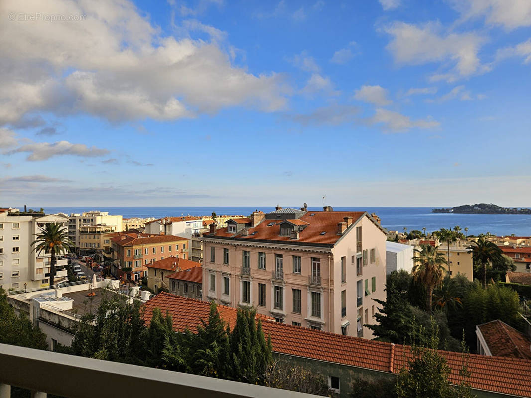 Appartement à BEAULIEU-SUR-MER