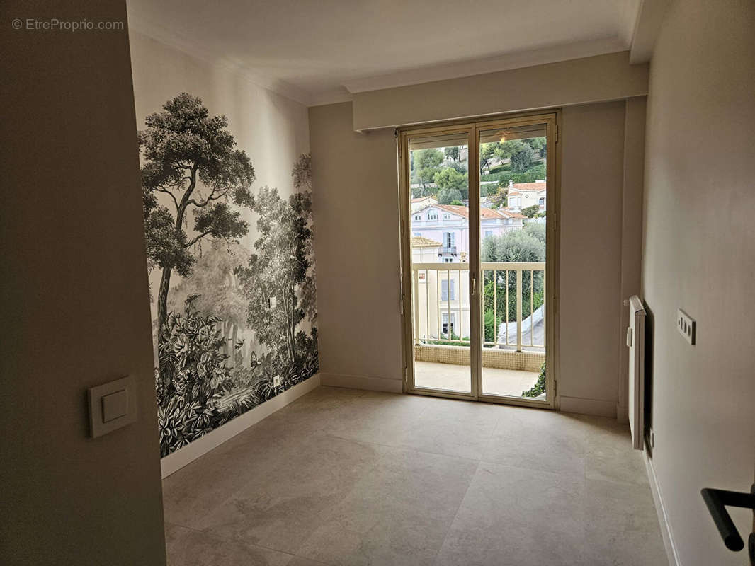 Appartement à BEAULIEU-SUR-MER