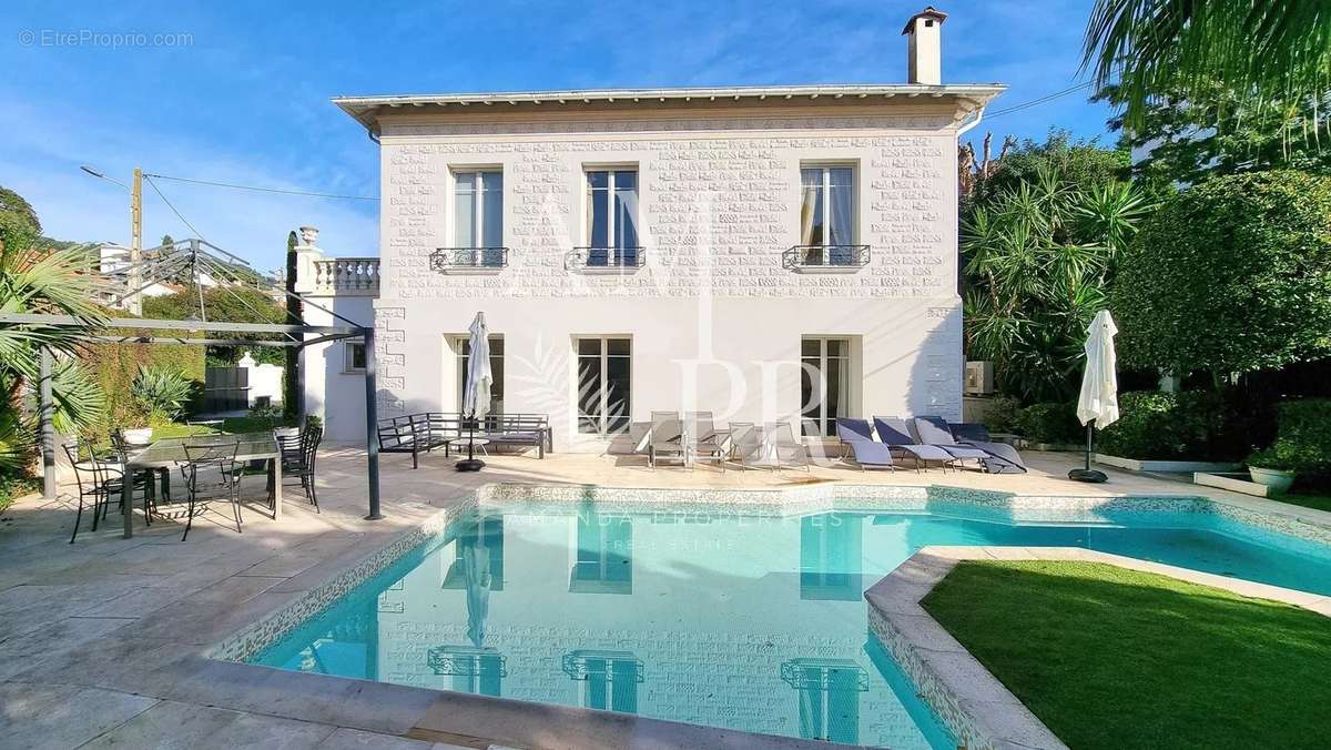 Maison à CANNES