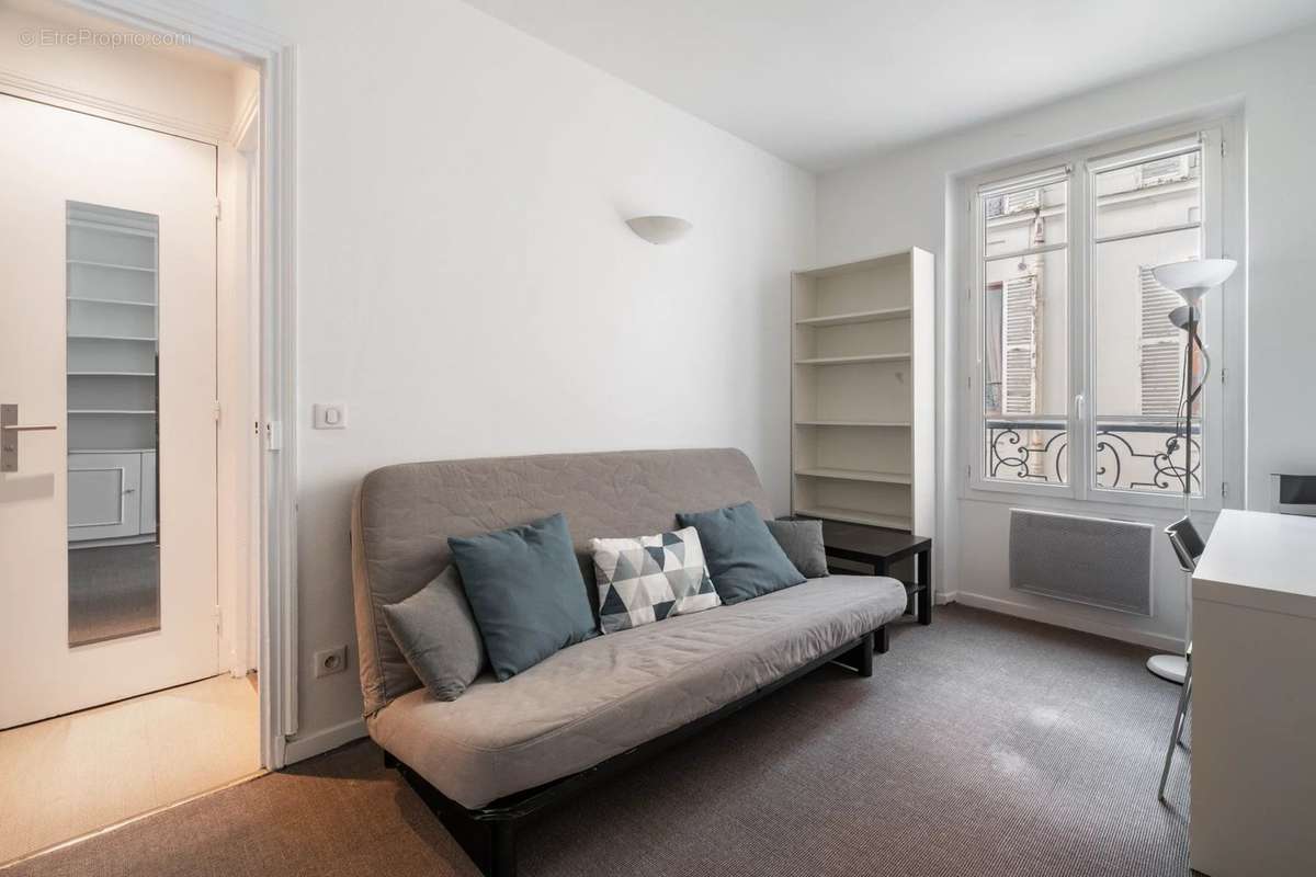 Appartement à LEVALLOIS-PERRET