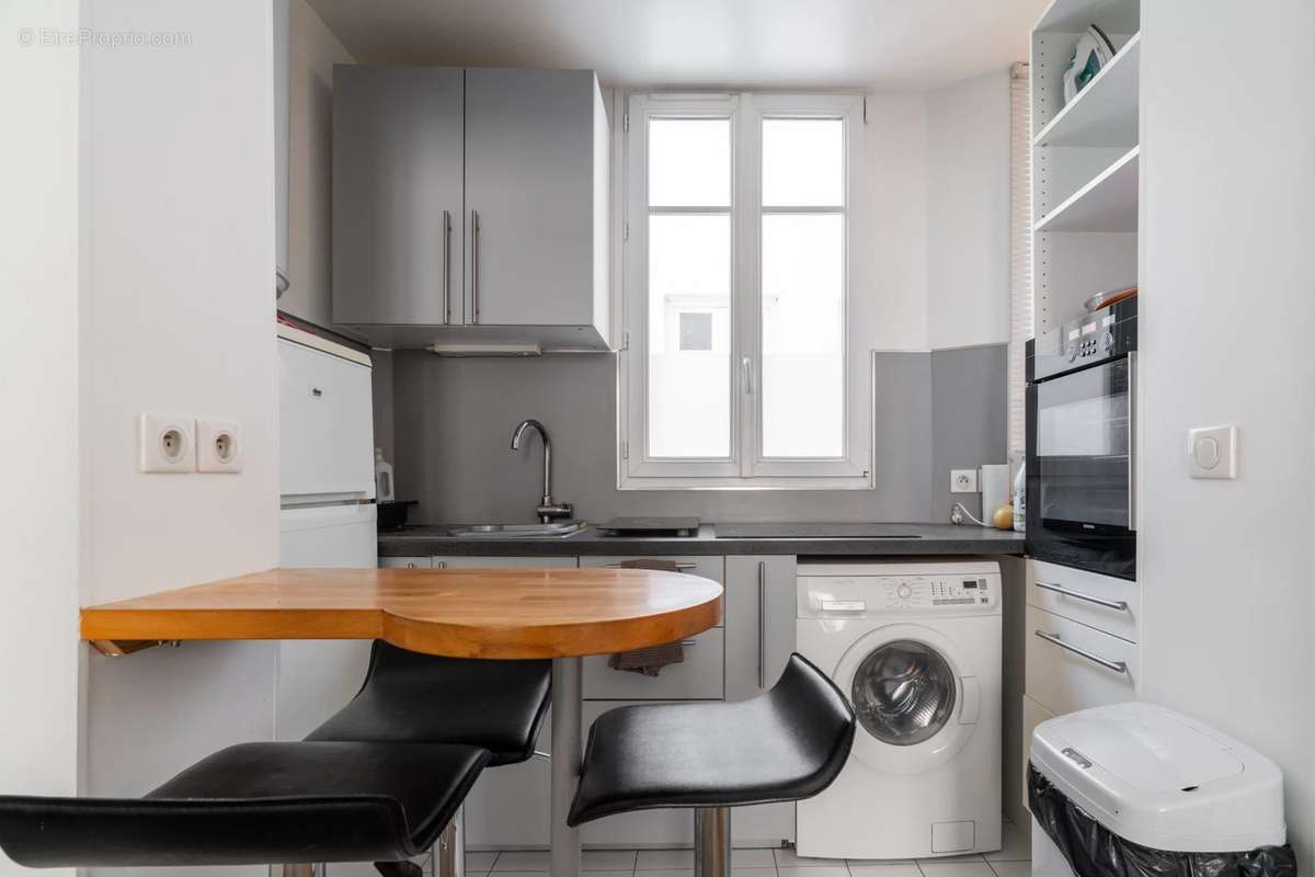 Appartement à LEVALLOIS-PERRET