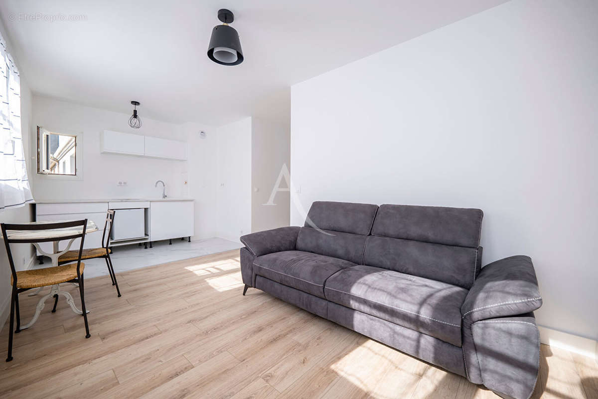 Appartement à MONTROUGE