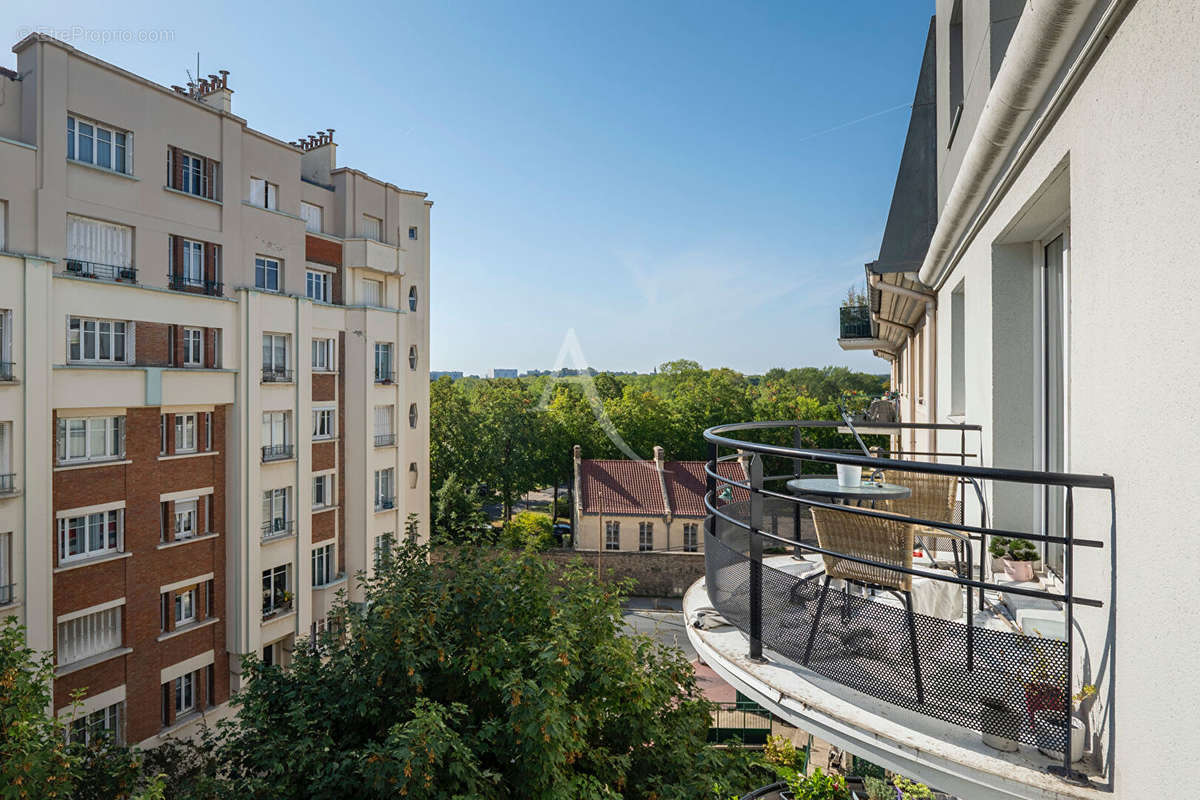 Appartement à MONTROUGE