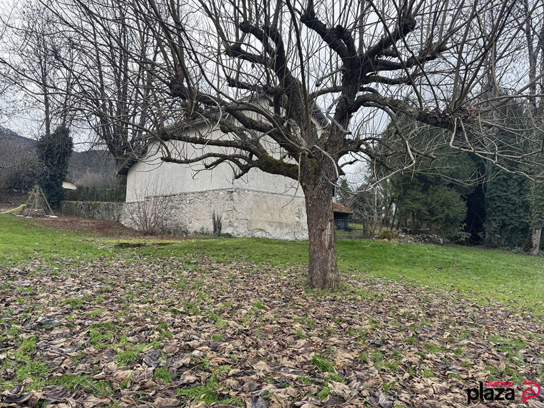 Appartement à LA ROCHE-SUR-FORON