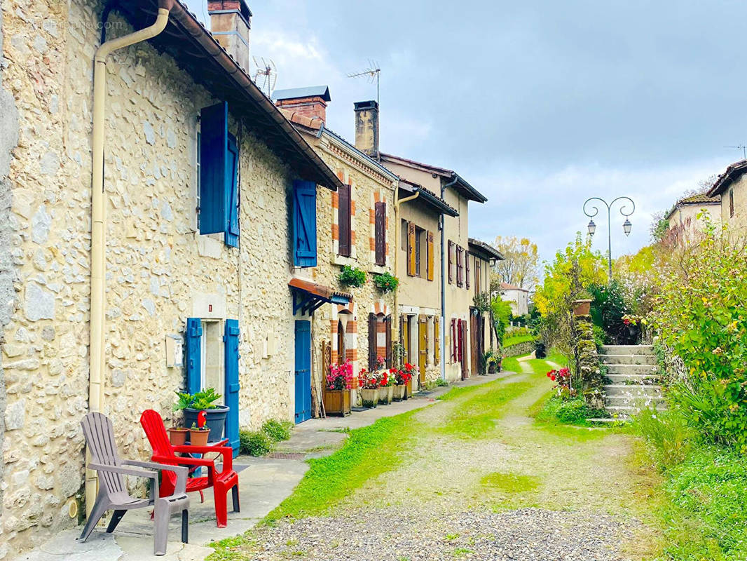 Maison à SAINT-JUSTIN