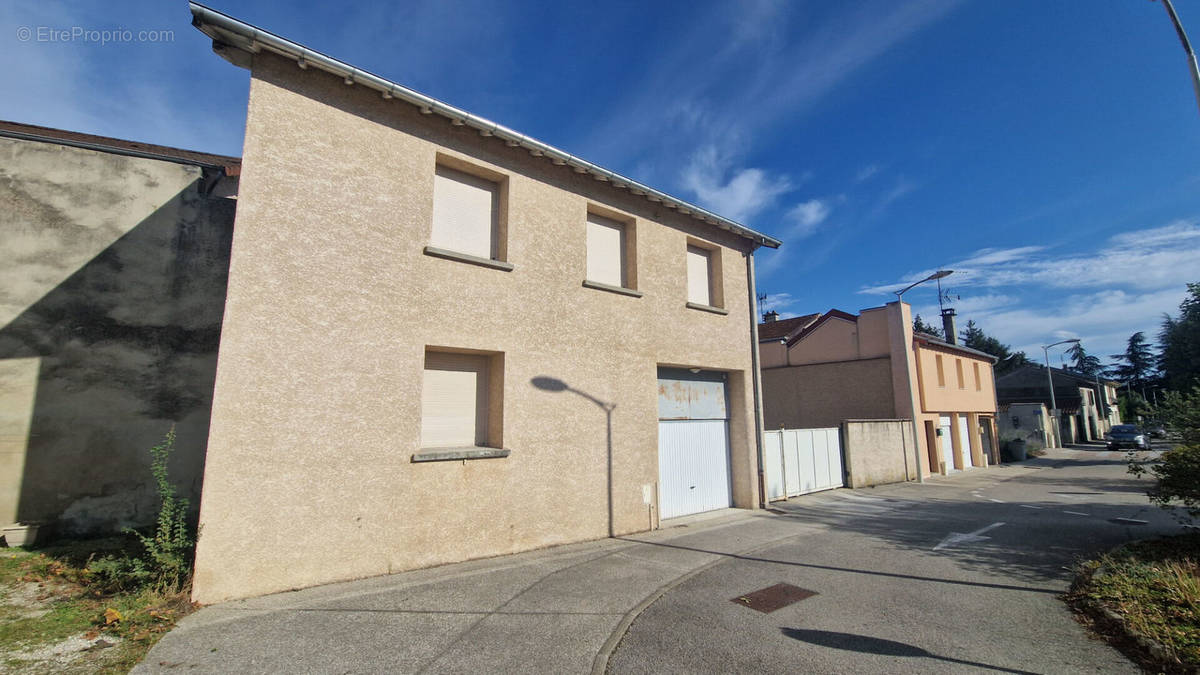 Maison à AMBERIEU-EN-BUGEY