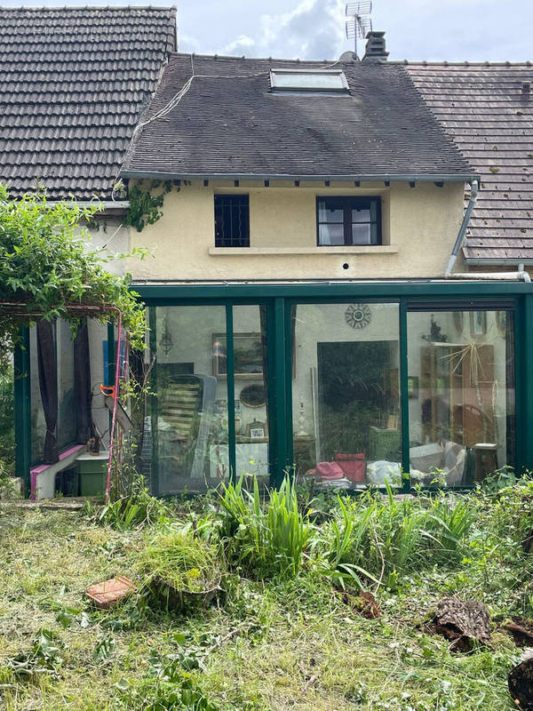 Maison à CREZANCY