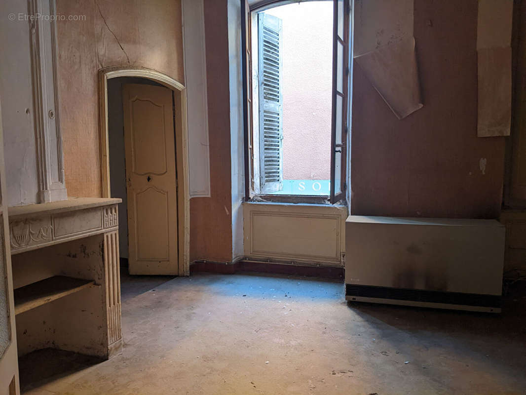 Appartement à AUPS