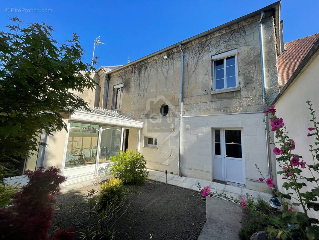 Maison à PIERREFONDS