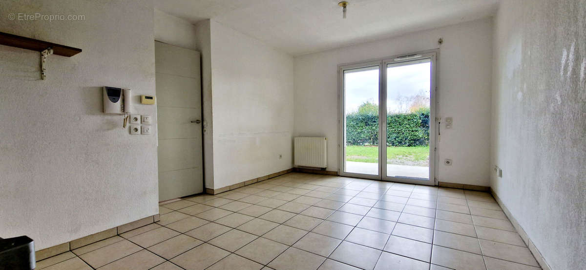 Appartement à AMBARES-ET-LAGRAVE