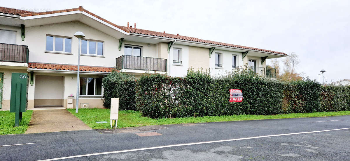 Appartement à AMBARES-ET-LAGRAVE