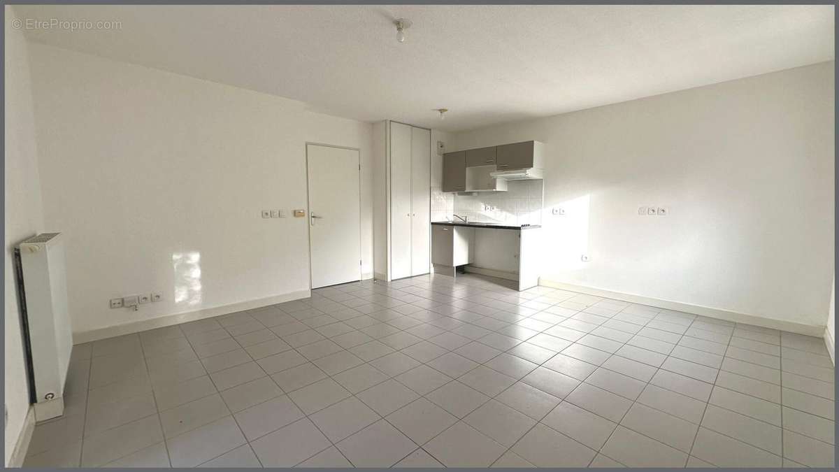 Photo 2 - Appartement à FLOIRAC