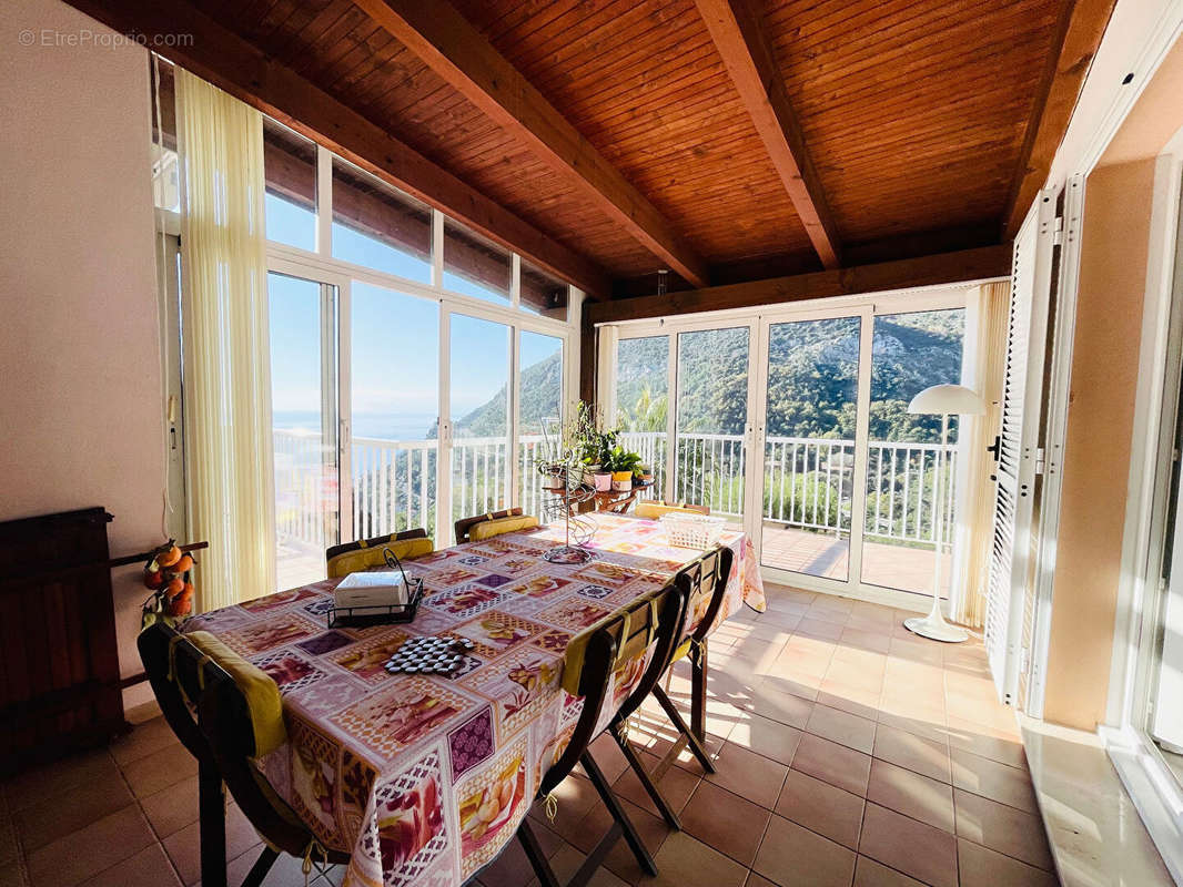 Maison à ROQUEBRUNE-CAP-MARTIN