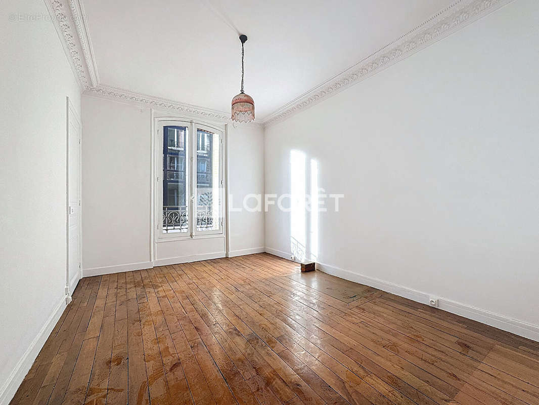 Appartement à BOURG-LA-REINE