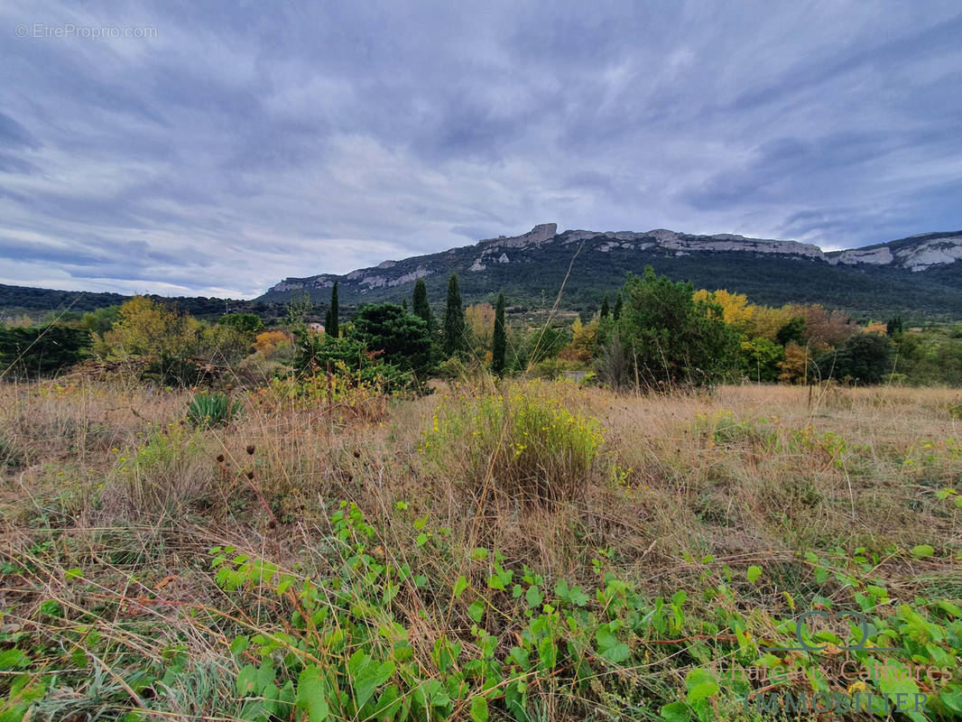 Terrain à ROUFFIAC-DES-CORBIERES