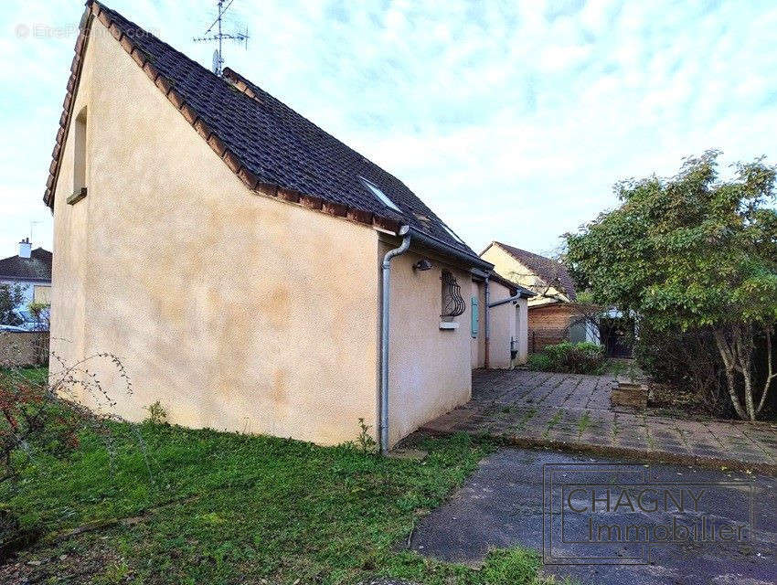 Maison à CHAGNY