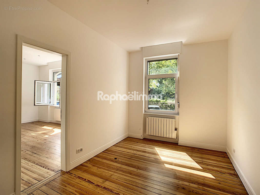 Rdch - Appartement à SARREGUEMINES