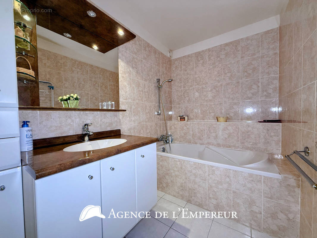 Appartement à RUEIL-MALMAISON