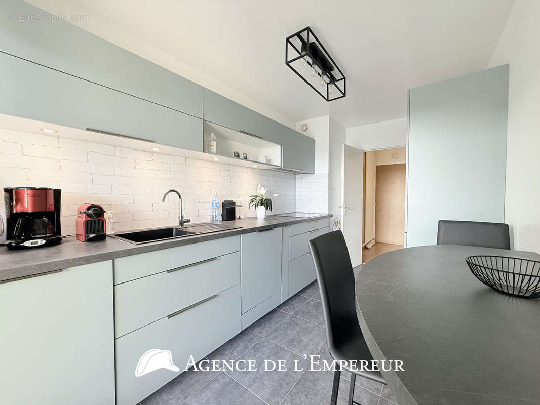 Appartement à RUEIL-MALMAISON