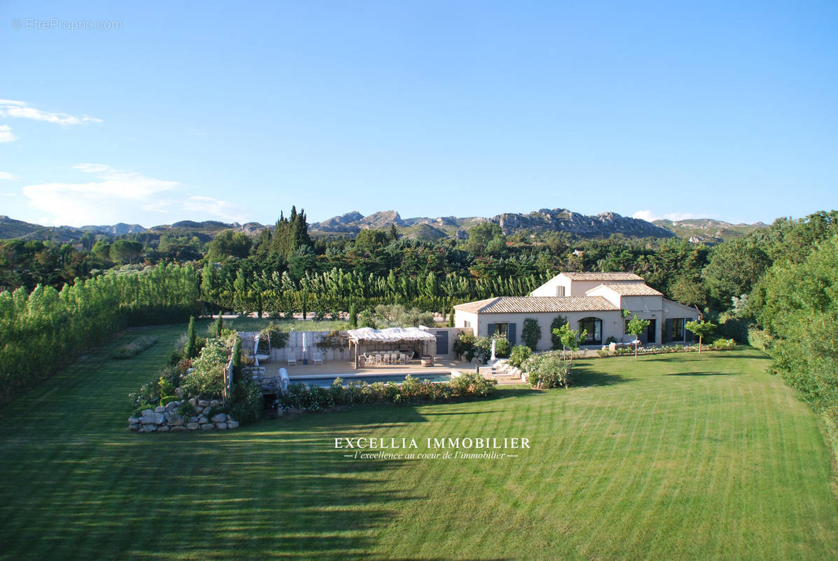 Maison à MAUSSANE-LES-ALPILLES