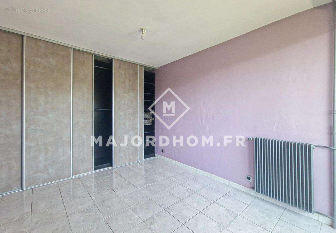 Appartement à MARSEILLE-10E