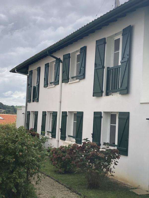 Appartement à SAINT-PEE-SUR-NIVELLE