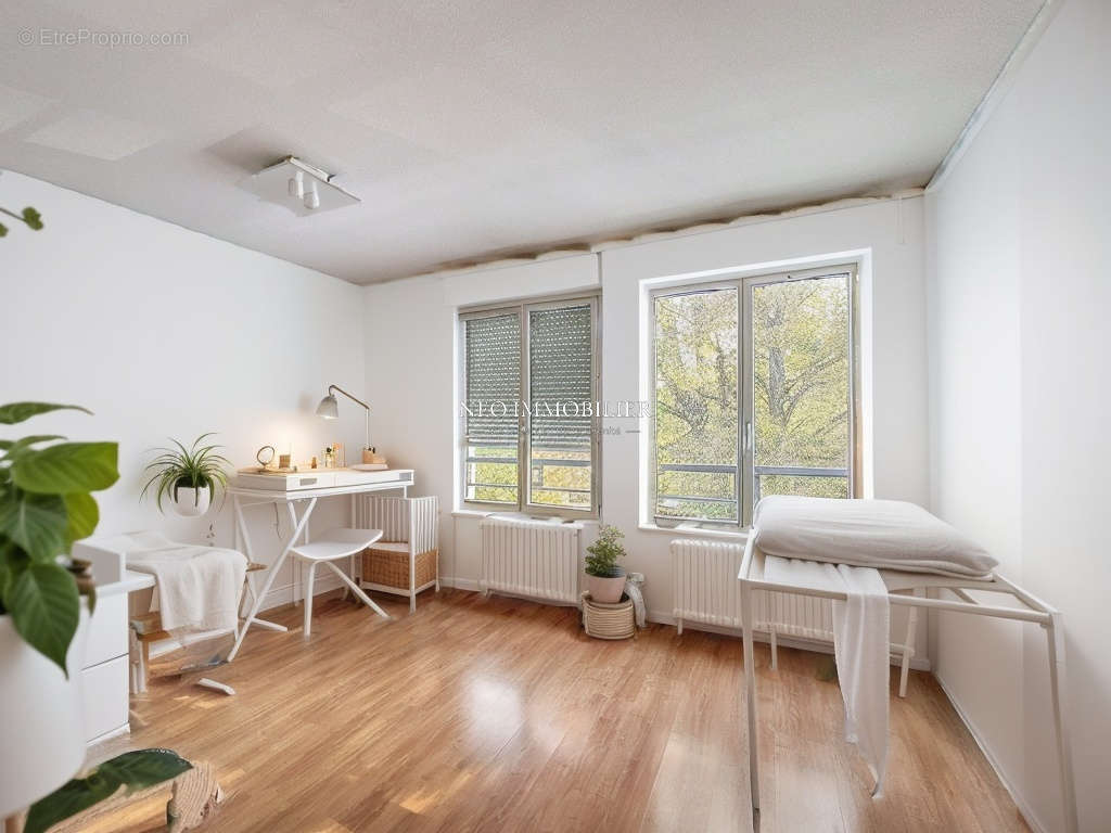 Appartement à SAINTE-FOY-LES-LYON