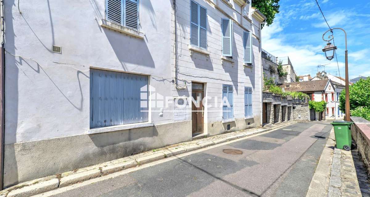 Appartement à MANTES-LA-JOLIE