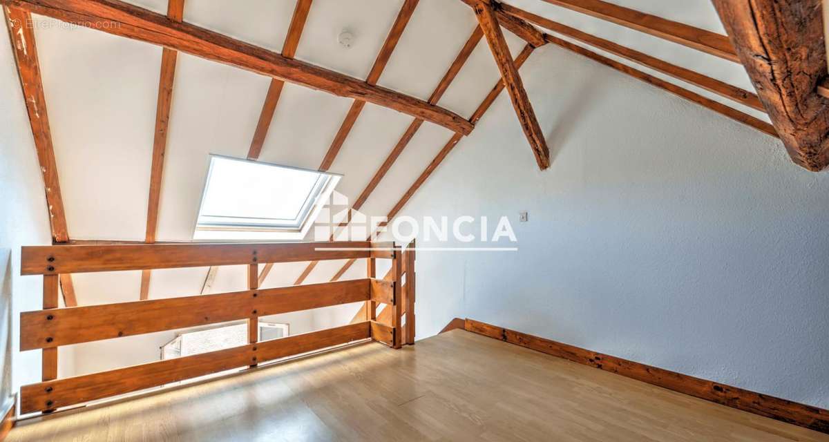 Appartement à MANTES-LA-JOLIE