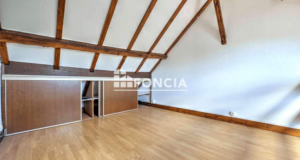 Appartement à MANTES-LA-JOLIE