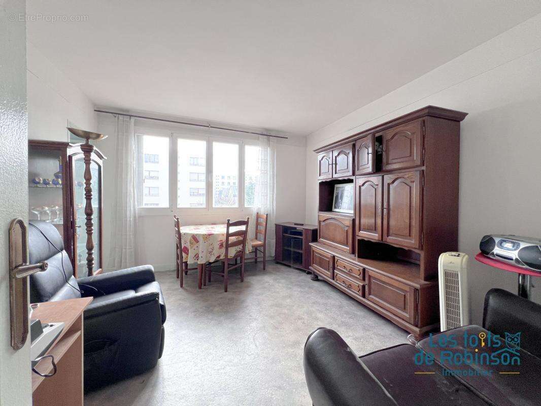 Appartement à BAGNEUX