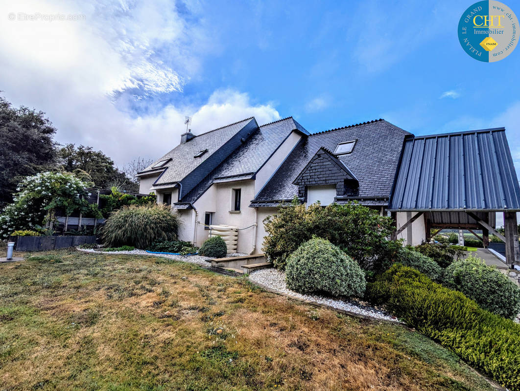 Maison à PLOERMEL