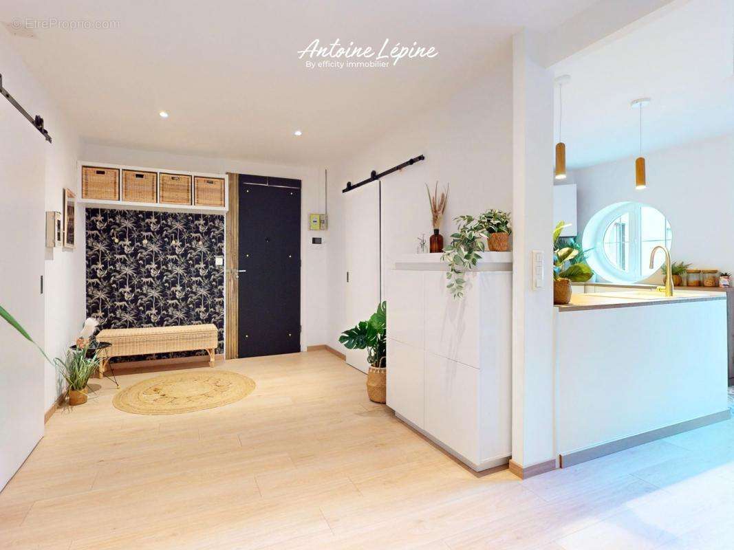 Appartement à LYON-8E