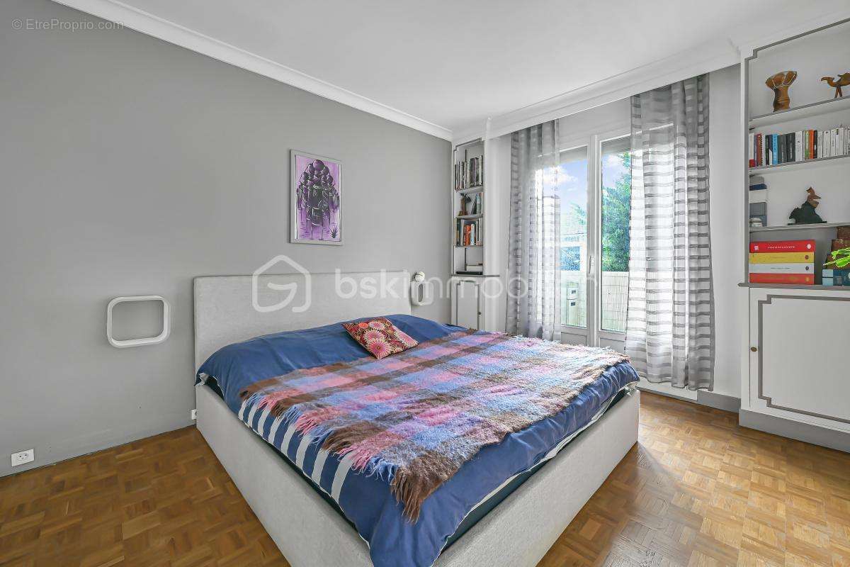 Appartement à NANTERRE